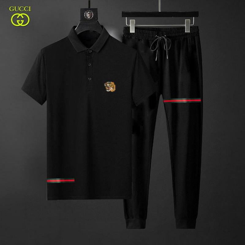 Gucci Men's Suits 783